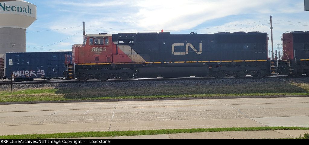 CN 5695